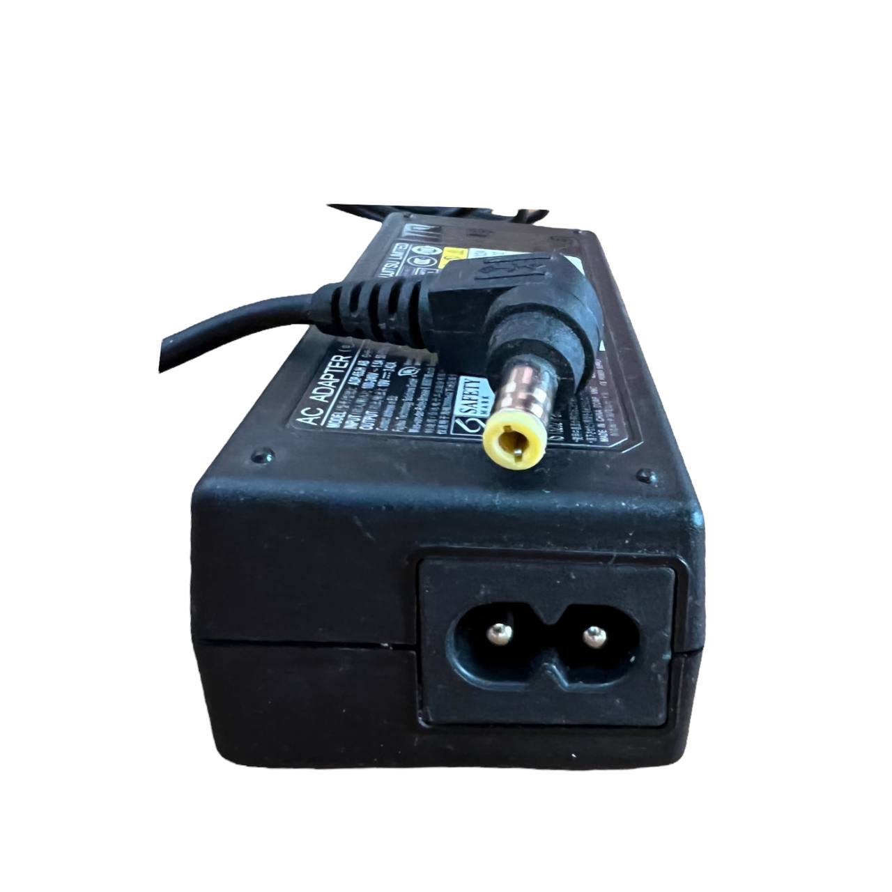 شارژر 19 ولت 3.42 فوجیستو ADP-65JH-AB (3)