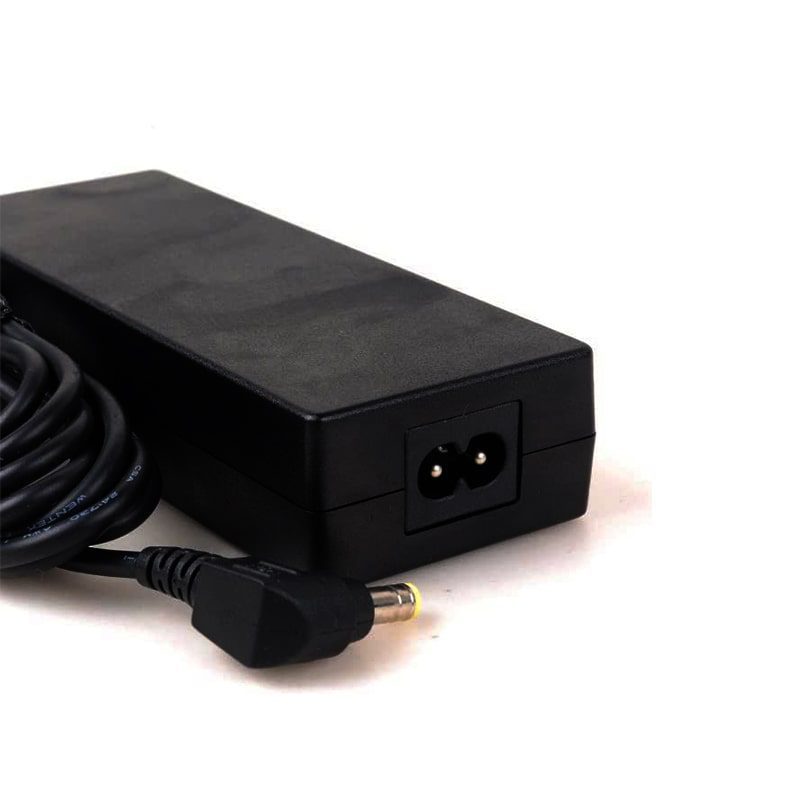 شارژر 19 ولت 4.22 فوجیستو ADP-80NB-A (3)