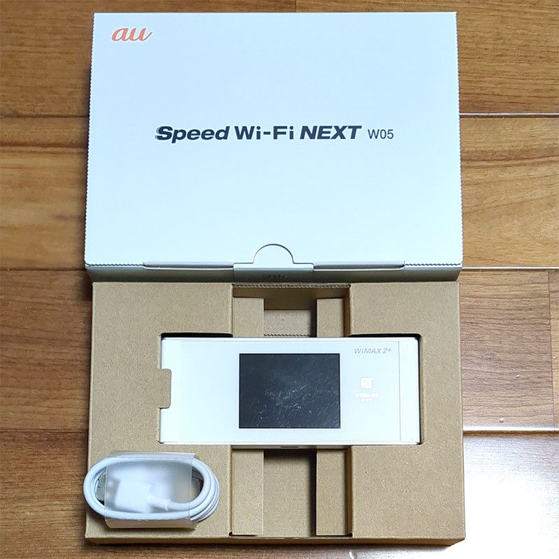 مودم 4.5G قابل حمل هوآوی ای یو مدل Speed Wifi Next W05 Global Edition